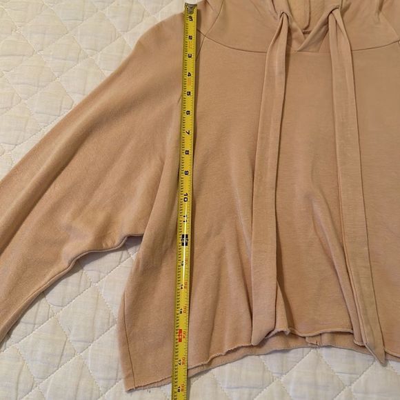 NWOT RARE “Are You Am I” Light Pink/Peach Cropped Hoodie Size XS - Picture 8 of 17